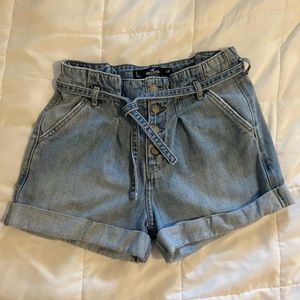 HOLLISTER ULTRA HIGH RISE PAPER BAG DENIM SHORTS